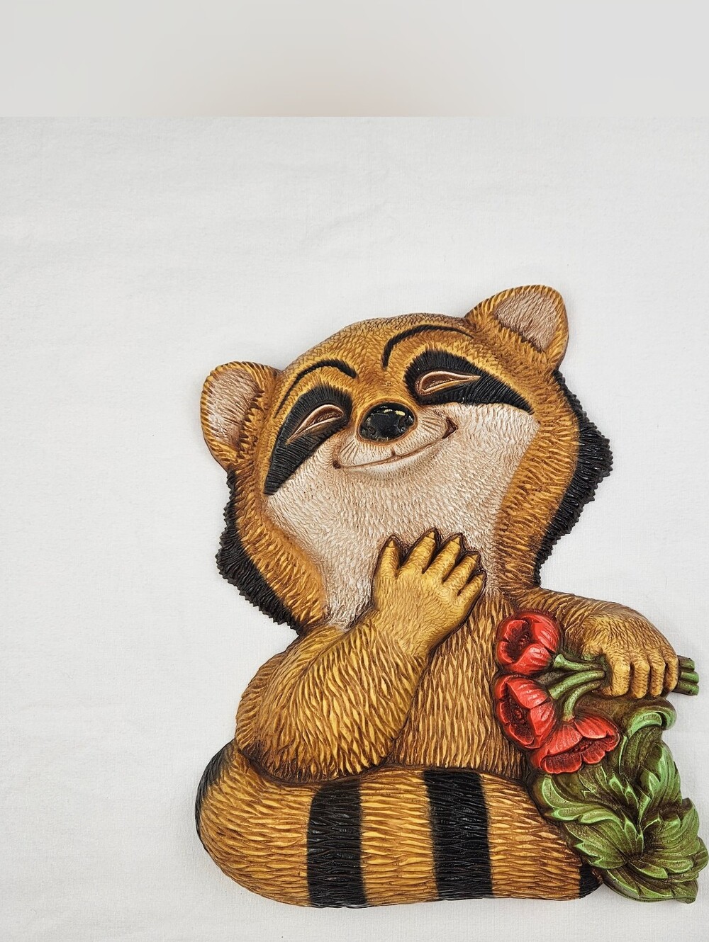 Vintage HOMCO racoon plastic wall decor 1977